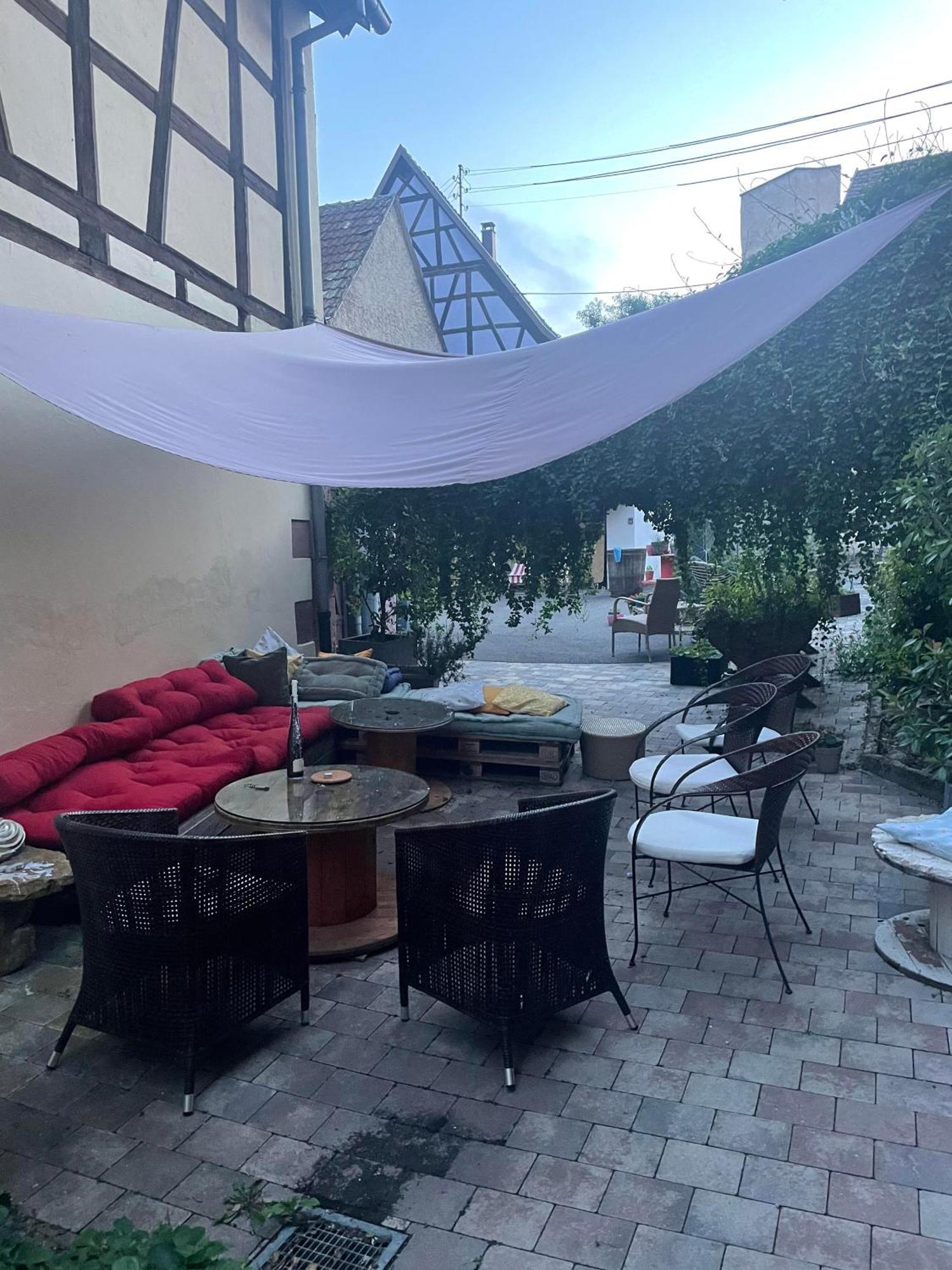 Caveau 1751 Niedermorschwihr Экстерьер фото